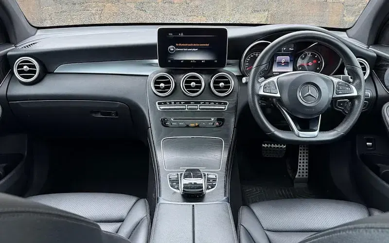 Used Mercedes GLC350 AMG line 258 HP (189 kW) 2017 White SUV