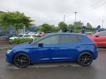 Used Seat Leon Black Edition 150 HP (110 kW) 2020 Blue Hatchback