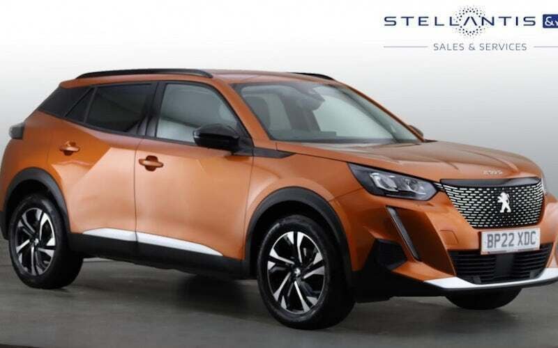 Orange Used 2022 Peugeot 2008 Allure Premium SUV | £16,746 (Good price) - Image 1/4