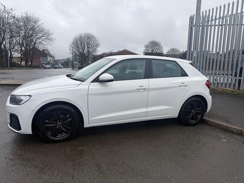 Used Audi A1 2023 White Hatchback