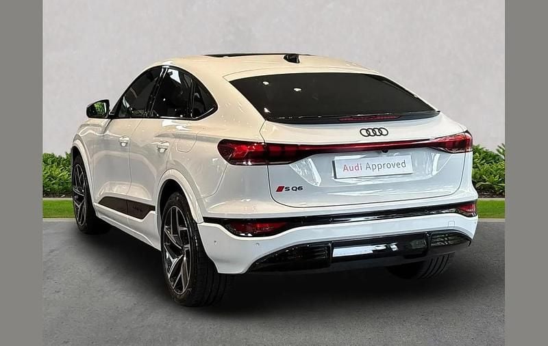 Used Audi SQ6 e-tron Advanced 354 kW (482 HP) 2025 White SUV