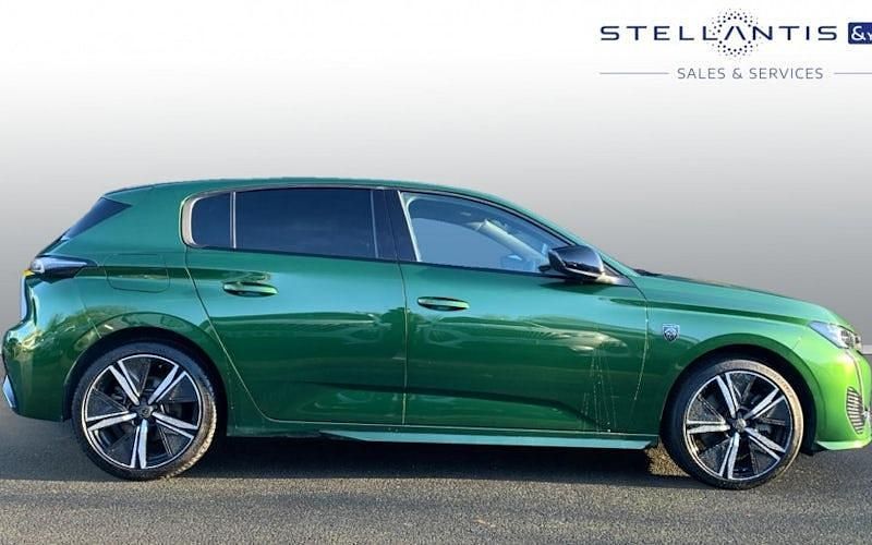 Used Peugeot 308 GTi 179 HP (131 kW) 2024 Green Hatchback