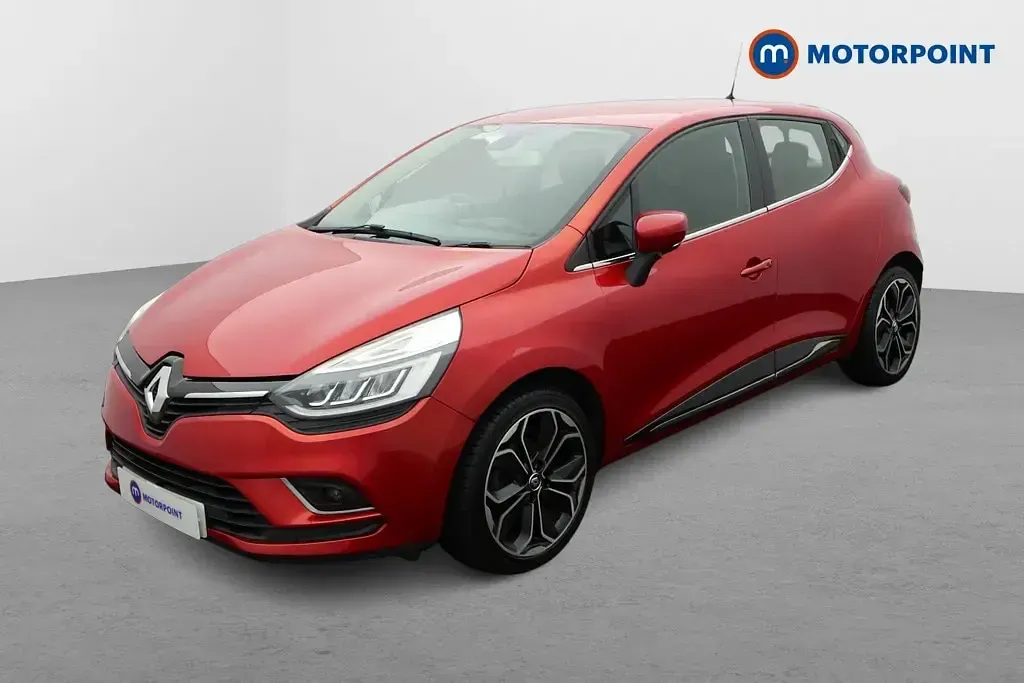 Used Renault Clio Dynamique 90 HP (66 kW) 2017 Red Hatchback