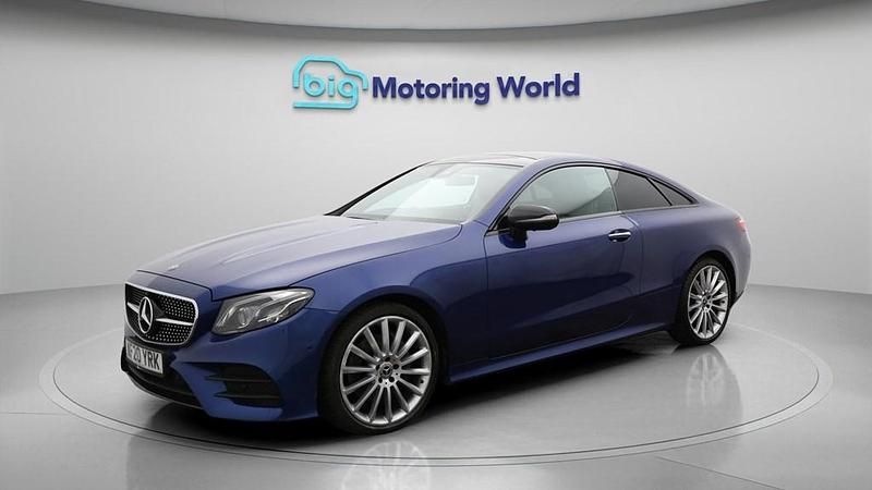 Used Mercedes E220 AMG line 194 HP (142 kW) 2020 Blue Coupe