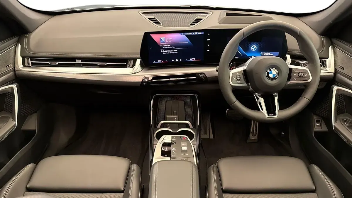 New BMW X1 M Sport 208 HP (152 kW) 2026 Green SUV