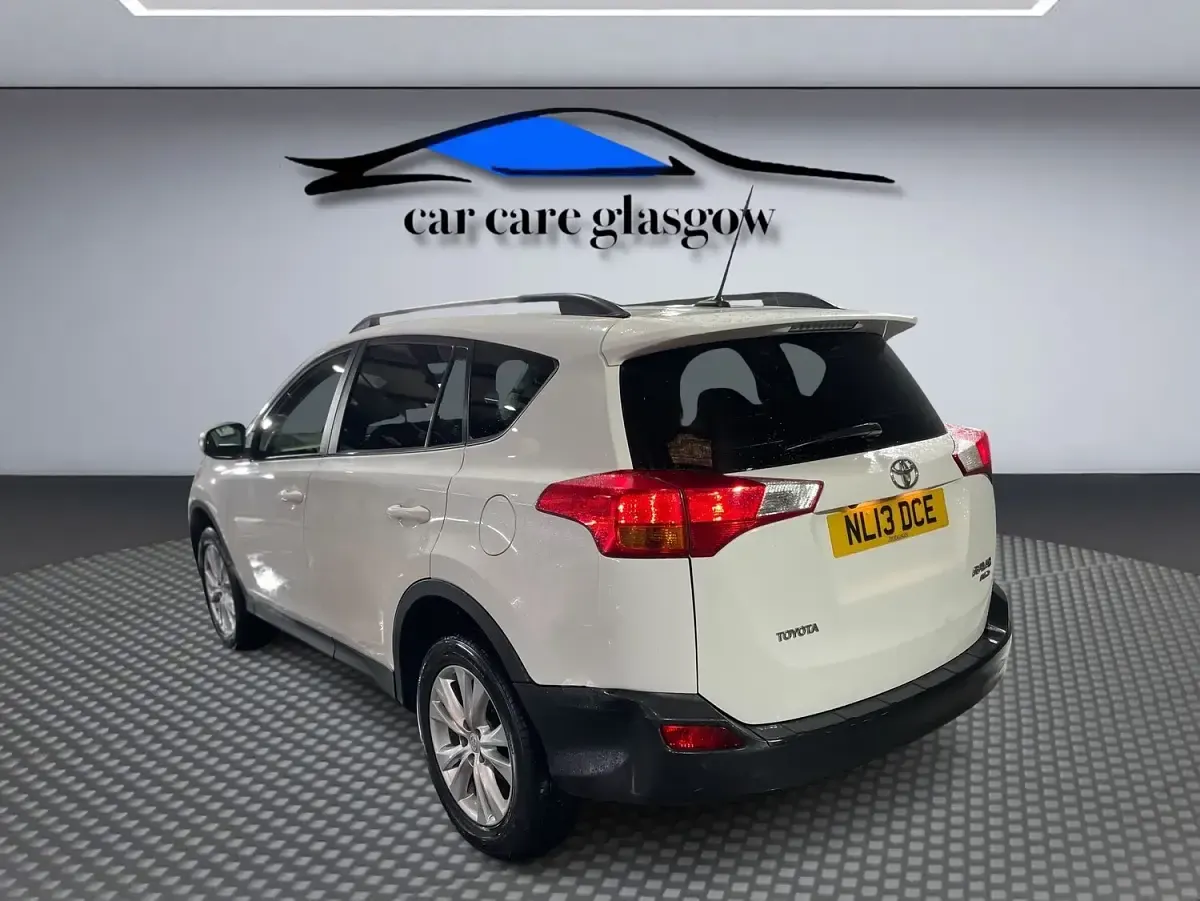 Used Toyota RAV4 2013 White SUV