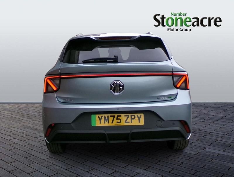 New MG MG4 EV 53 kW (73 HP) 2026 Green Hatchback