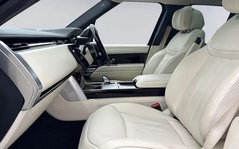 Used Land Rover Range Rover Autobiography 349 HP (256 kW) 2026 SUV