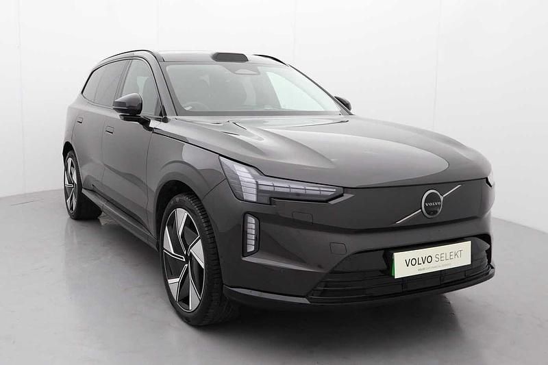 New 2025 Volvo EX90 Performance SUV | £79,995 (Super price) - Image 1/4