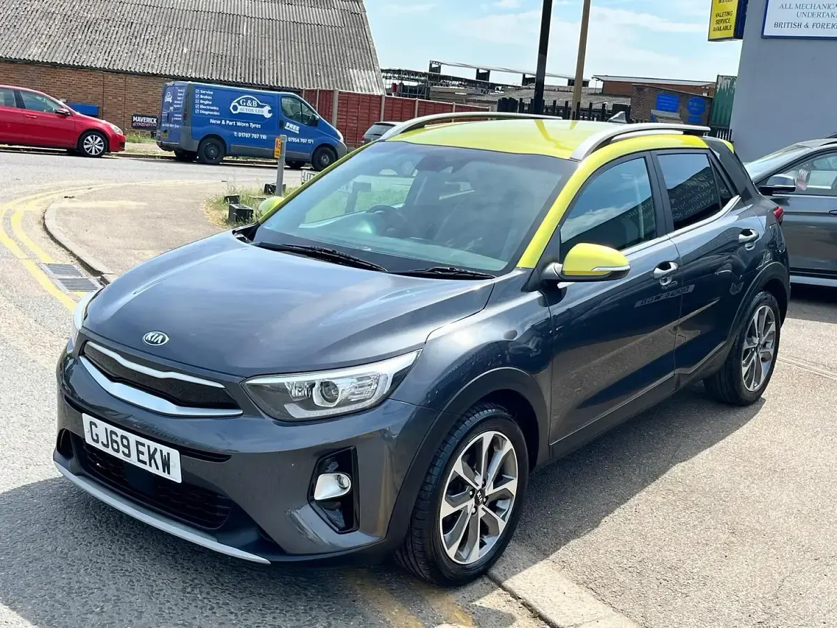 Used Kia Stonic 118 HP (86 kW) 2019 Grey SUV