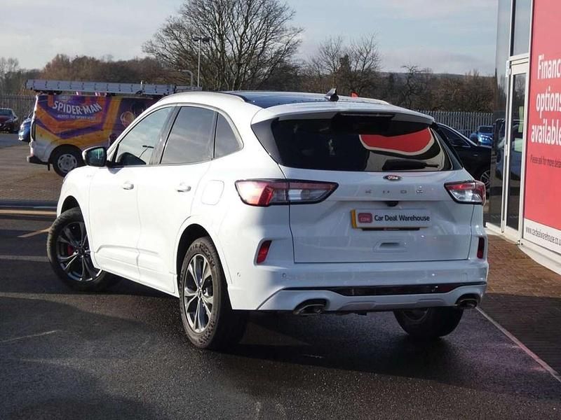 Used Ford Kuga ST-Line 147 HP (108 kW) 2020 White SUV