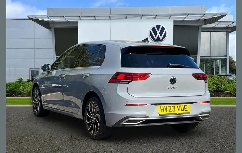 Used VW Golf VIII Edition 150 HP (110 kW) 2023 Grey Hatchback