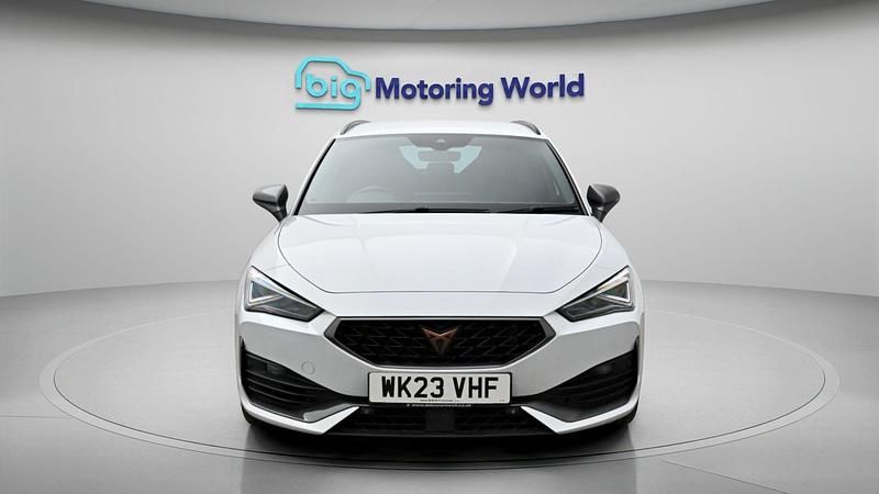Used Cupra Leon VZ3 310 HP (228 kW) 2023 White Estate