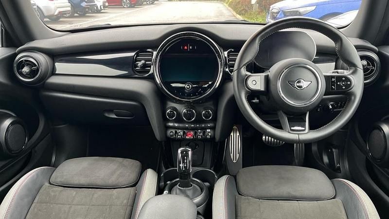 Used Mini Cooper Sport 136 HP (100 kW) 2023 Green Hatchback