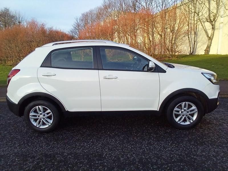 Used Ssangyong (KGM) Korando 178 HP (130 kW) 2019 White SUV