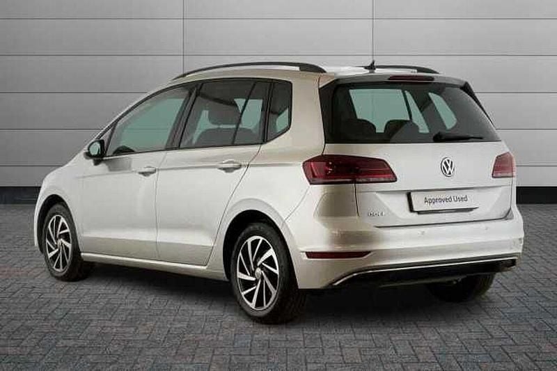Usado VW Golf VII Match 150 HP (110 kW) 2020 Prateado Citadino
