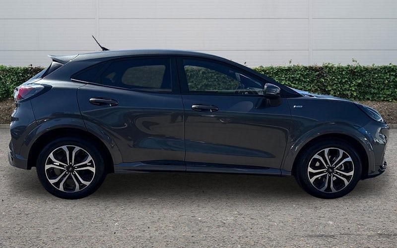 Usado Ford Puma ST-Line 125 HP (91 kW) 2023 Cinzento SUV