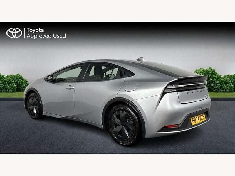 Used Toyota Prius Design 220 HP (161 kW) 2024 Silver Hatchback