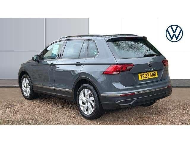 Used VW Tiguan Life 150 HP (110 kW) 2022 Grey SUV