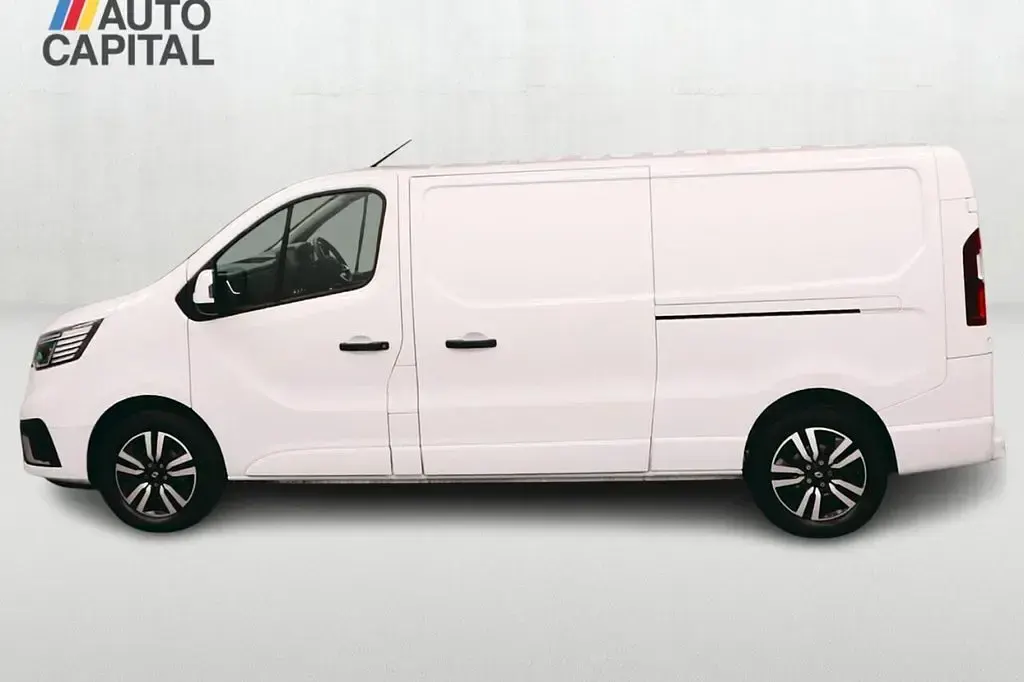 Used Renault Trafic 150 HP (110 kW) 2025 White