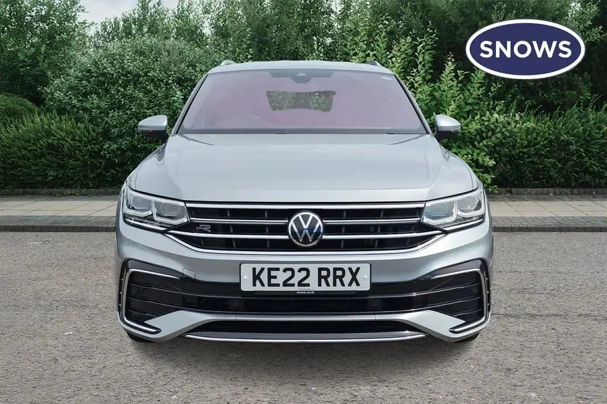 Used VW Tiguan Allspace R-line 150 HP (110 kW) 2022 Silver SUV