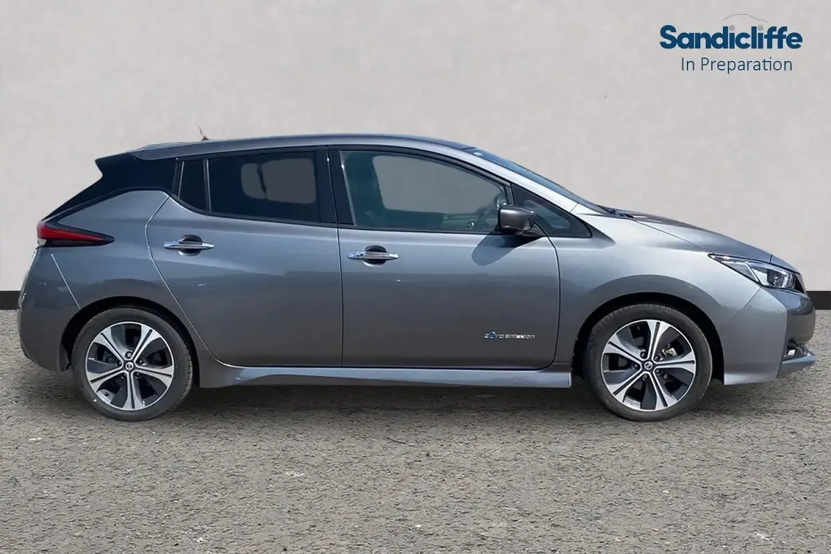 Used Nissan Leaf Tekna 110 kW (150 HP) 2021 Grey Hatchback