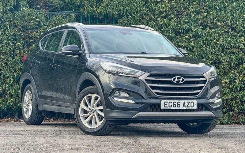 Used Hyundai Tucson SE 132 HP (97 kW) 2017 Black SUV
