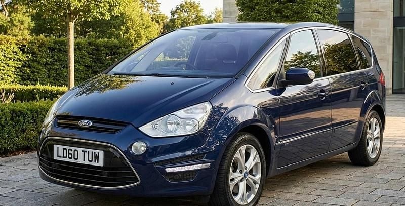 Used Ford S-MAX Titanium 163 HP (119 kW) 2010 Blue MPV
