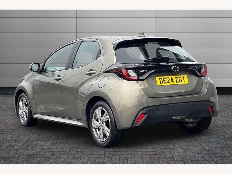 Used Toyota Yaris Hybrid 116 HP (85 kW) 2024 Other Hatchback