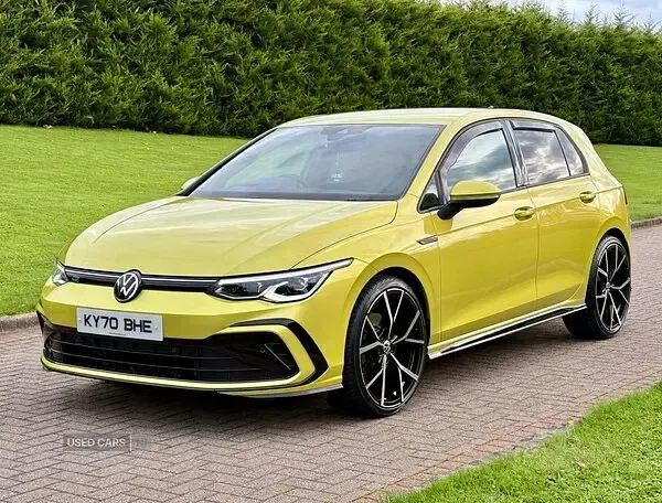 Used VW Golf VII R-line 150 HP (110 kW) 2020 Yellow Hatchback