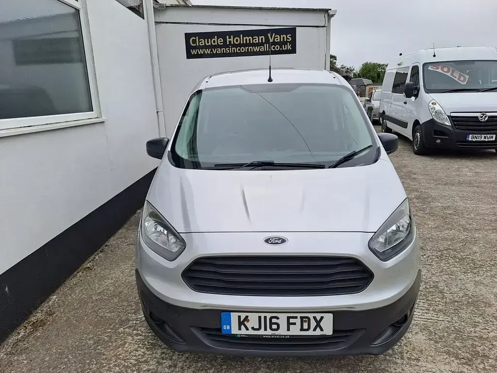 Used Ford Transit 100 HP (73 kW) 2016 Silver Van
