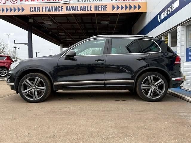 Used VW Touareg R-line Plus 204 HP (150 kW) 2016 Black SUV