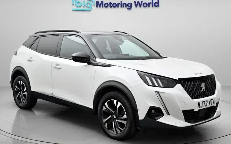Used Peugeot 2008 GT 131 HP (96 kW) 2022 SUV