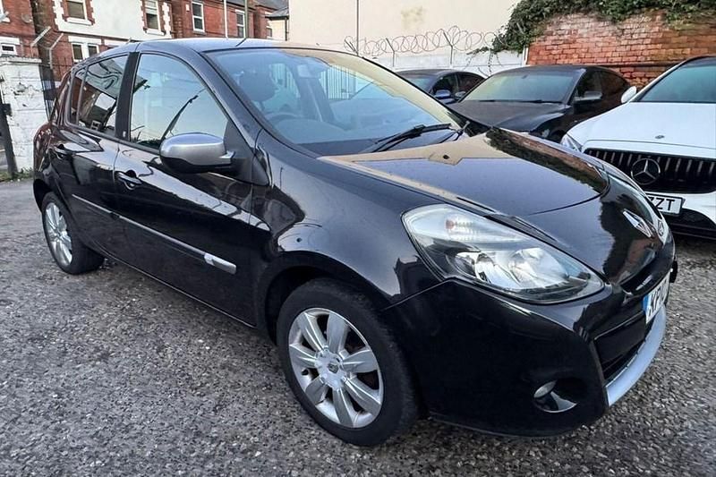 Black Used 2010 Renault Clio II Hatchback | £2,495 (Fair price) - Image 1/1