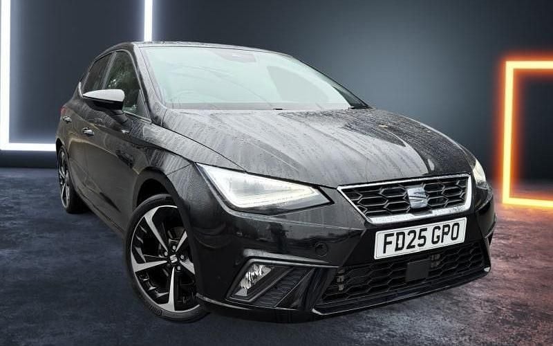 Used Seat Ibiza FR Sport 116 HP (85 kW) 2025 Black Hatchback