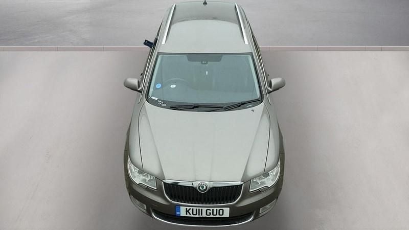 Used Skoda Superb SE 2011 Purple Estate