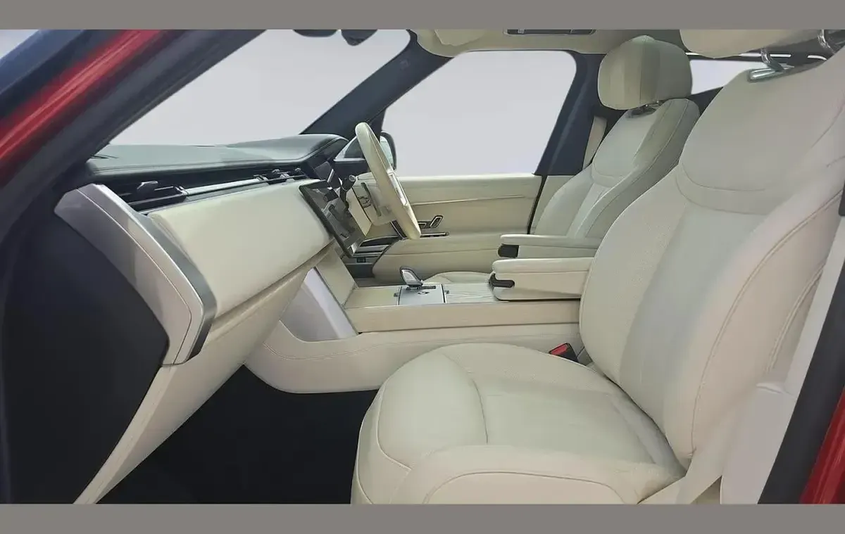 Used Land Rover Range Rover Autobiography 344 HP (253 kW) 2024 Orange SUV