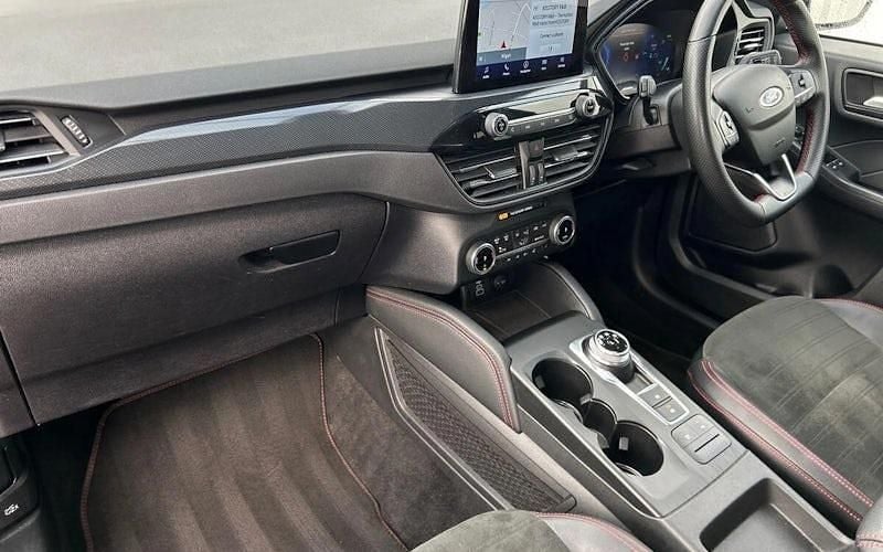 Used Ford Kuga ST-Line X 190 HP (139 kW) 2023 Silver SUV