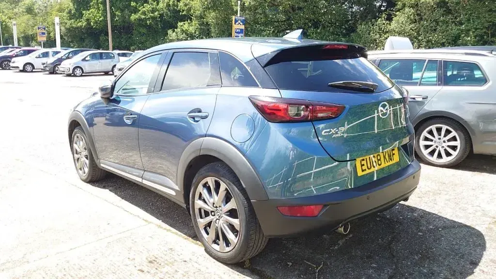 Used Mazda CX-3 Inclusive 150 HP (110 kW) 2018 Blue SUV