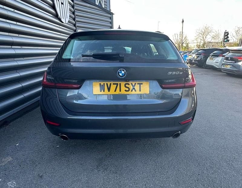 Used BMW 330e Comfort Edition 2021 Grey Estate