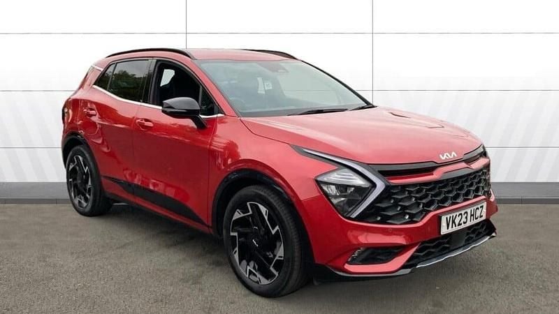 Red Used 2023 Kia Sportage 4 SUV | £26,500 (Good price) - Image 1/4