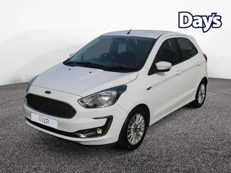 Used Ford Ka Plus Zetec 85 HP (62 kW) 2018 White Hatchback