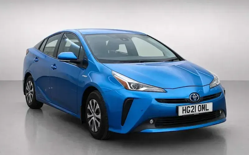 Used Toyota Prius 122 HP (89 kW) 2021 Hatchback