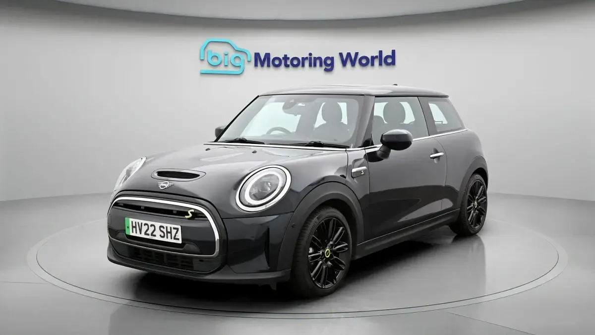 Used Mini Cooper SE Hatch 133 kW (181 HP) 2022 Hatchback
