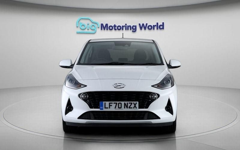 Usado Hyundai i10 Premium 84 HP (61 kW) 2023 Citadino