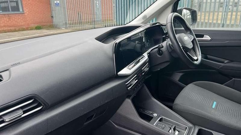 Used Ford Grand Tourneo Connect Active 114 HP (83 kW) 2023 Grey  MPV