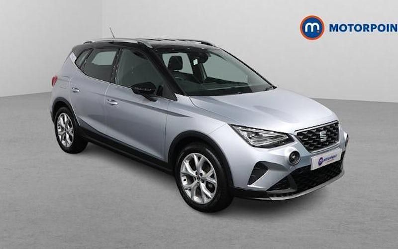 Silver Used 2023 Seat Arona FR SUV | £13,599 (Fair price) - Image 1/4