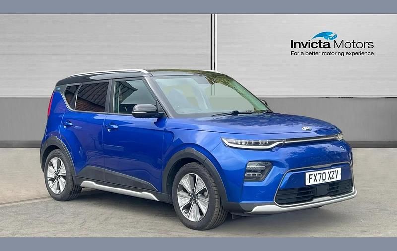 Blue Used 2021 Kia Soul EV First Edition SUV | £12,495 (Fair price) - Image 1/4