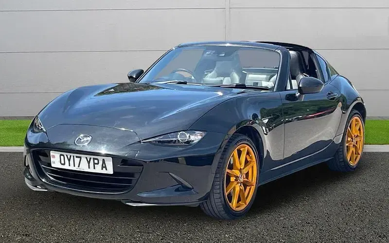 Used Mazda MX5 Inclusive 160 HP (117 kW) 2017 Black Cabriolet