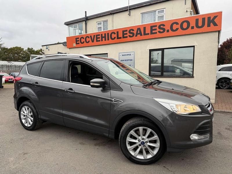 Grey Used 2015 Ford Kuga Titanium SUV | £4,695 (Fair price) - Image 1/4